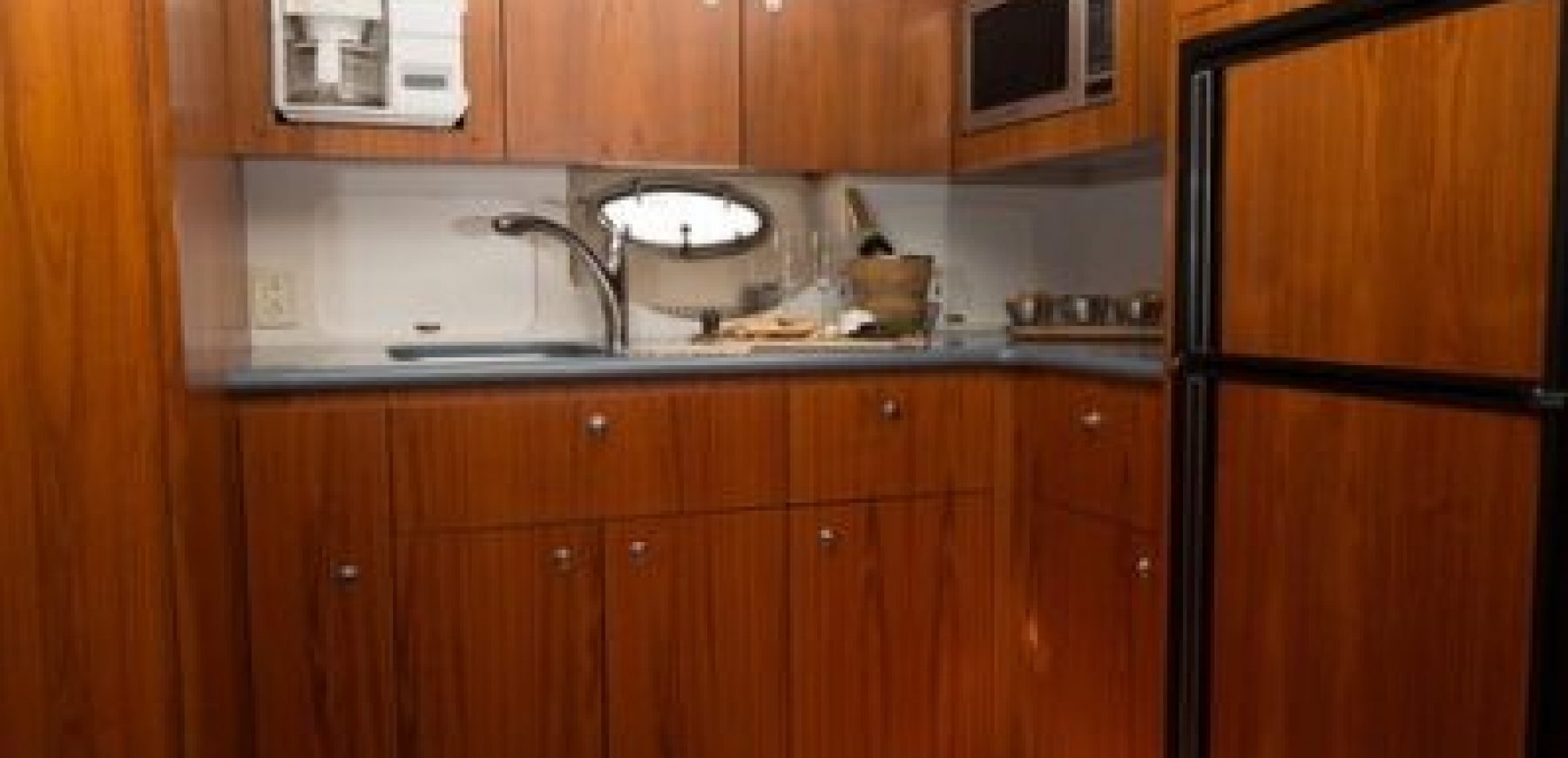 thumb_RubiconGalley_1024-399x300